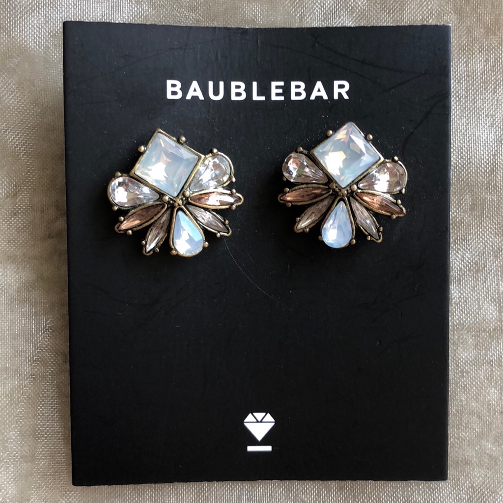 Baublebar Earrings 19$